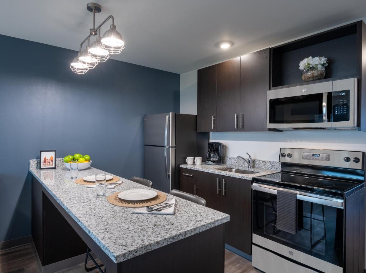 Stayapt Suites Alexandria-Fort Belvoir Bagian luar foto
