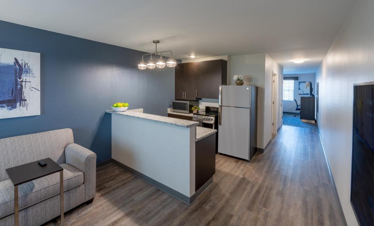 Stayapt Suites Alexandria-Fort Belvoir Bagian luar foto