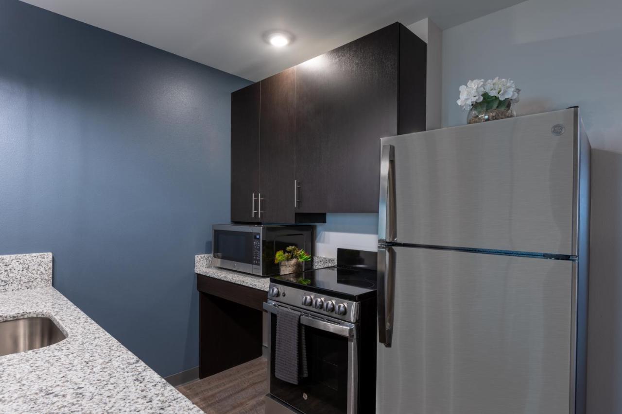 Stayapt Suites Alexandria-Fort Belvoir Bagian luar foto
