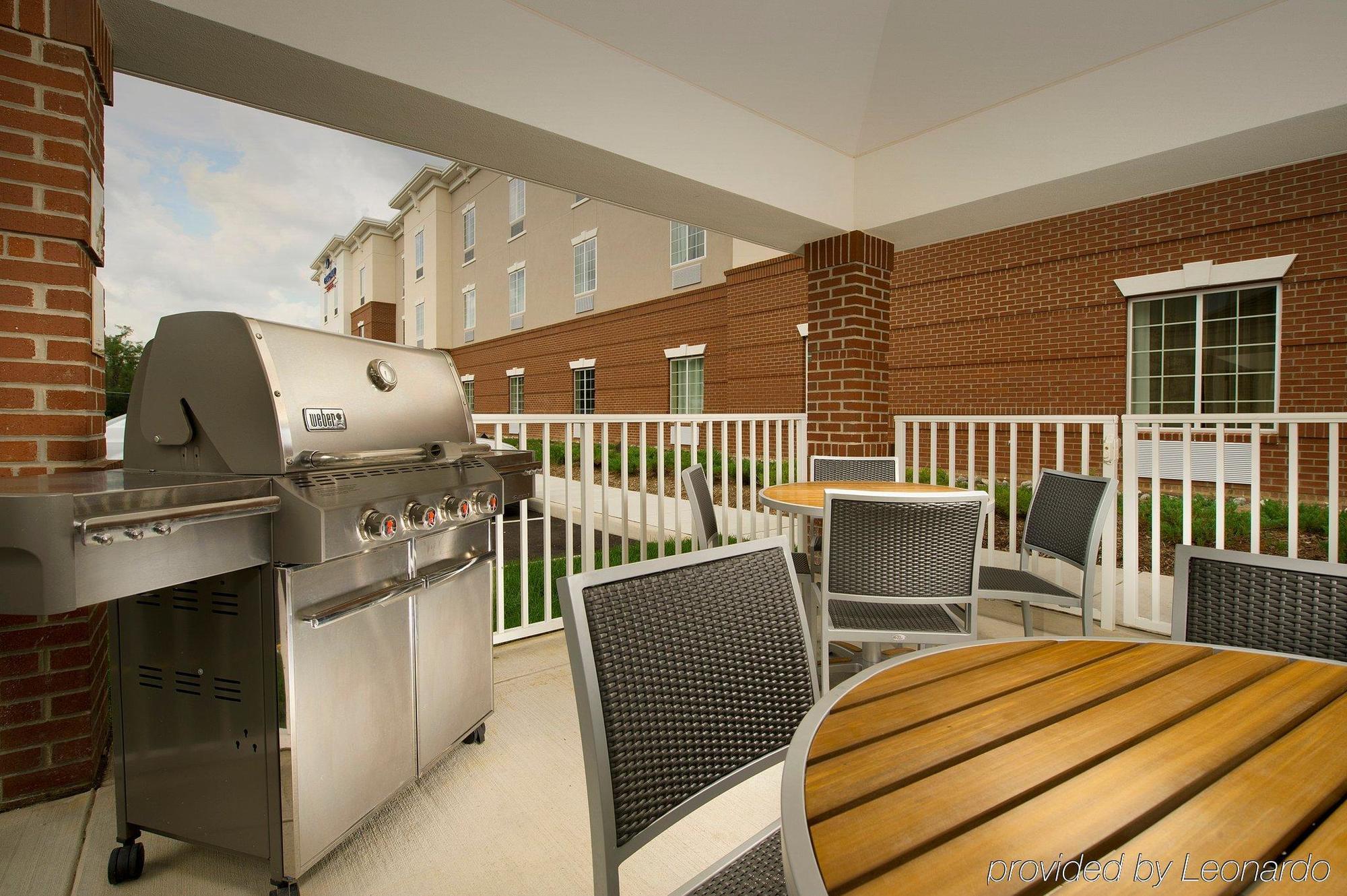 Stayapt Suites Alexandria-Fort Belvoir Bagian luar foto