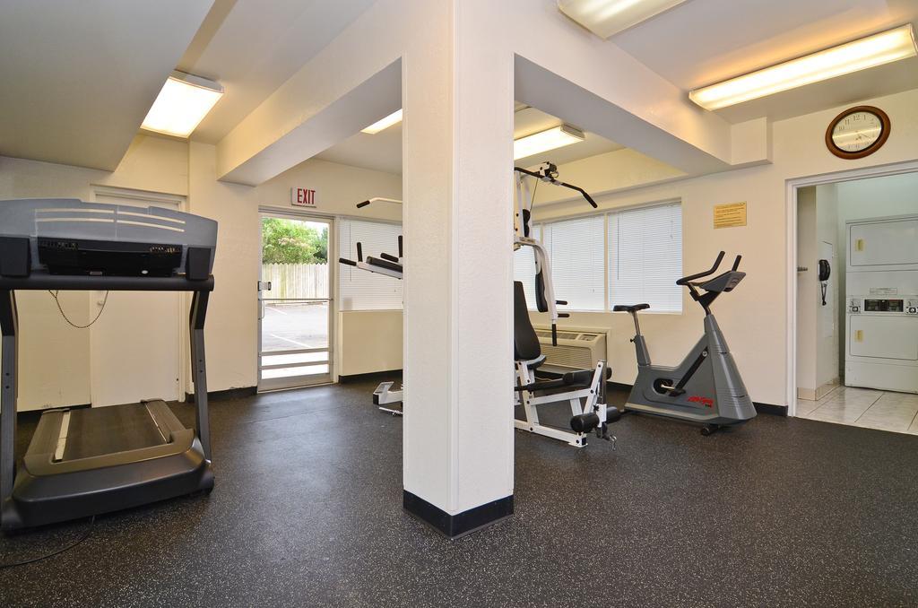 Stayapt Suites Alexandria-Fort Belvoir Fasilitas foto